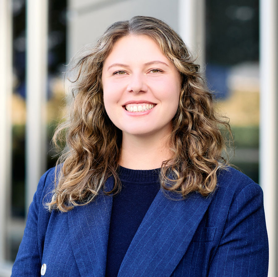 Headshot of Heather Lockhart-Neff